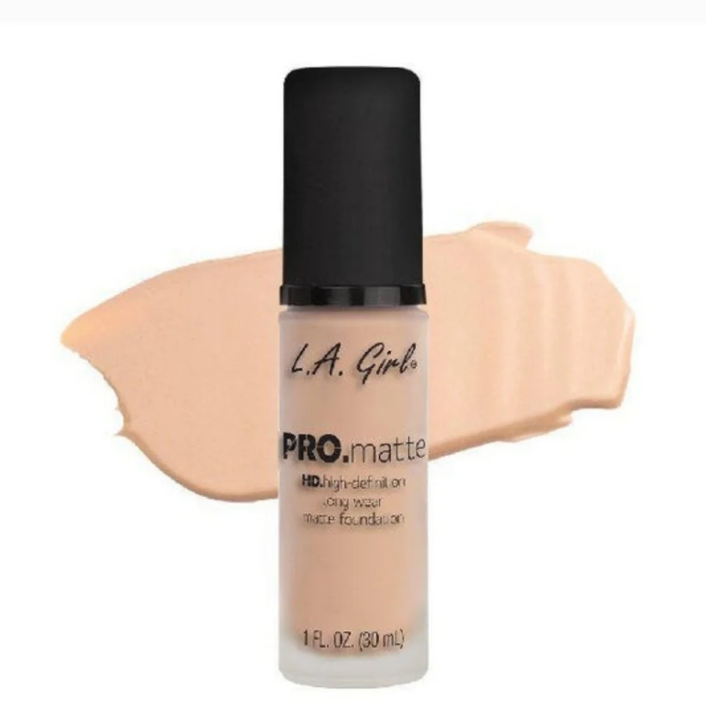 2 x LA Girl Pro Matte Foundation, Porcelain GLM715